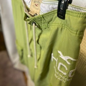 Hollister swim trunks sz: M